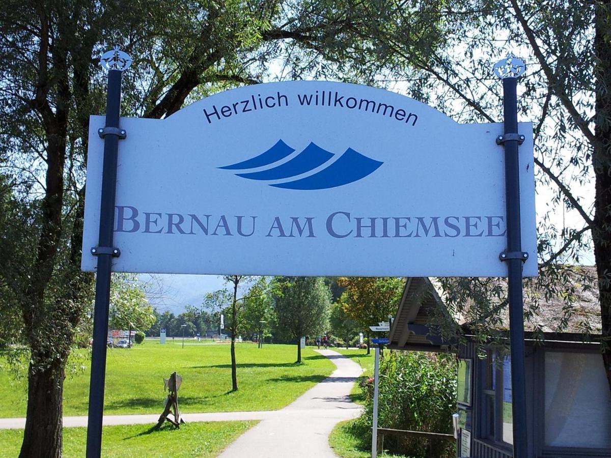 Zwischen Chiemsee Und Bergen Ug Bernau am Chiemsee Bagian luar foto