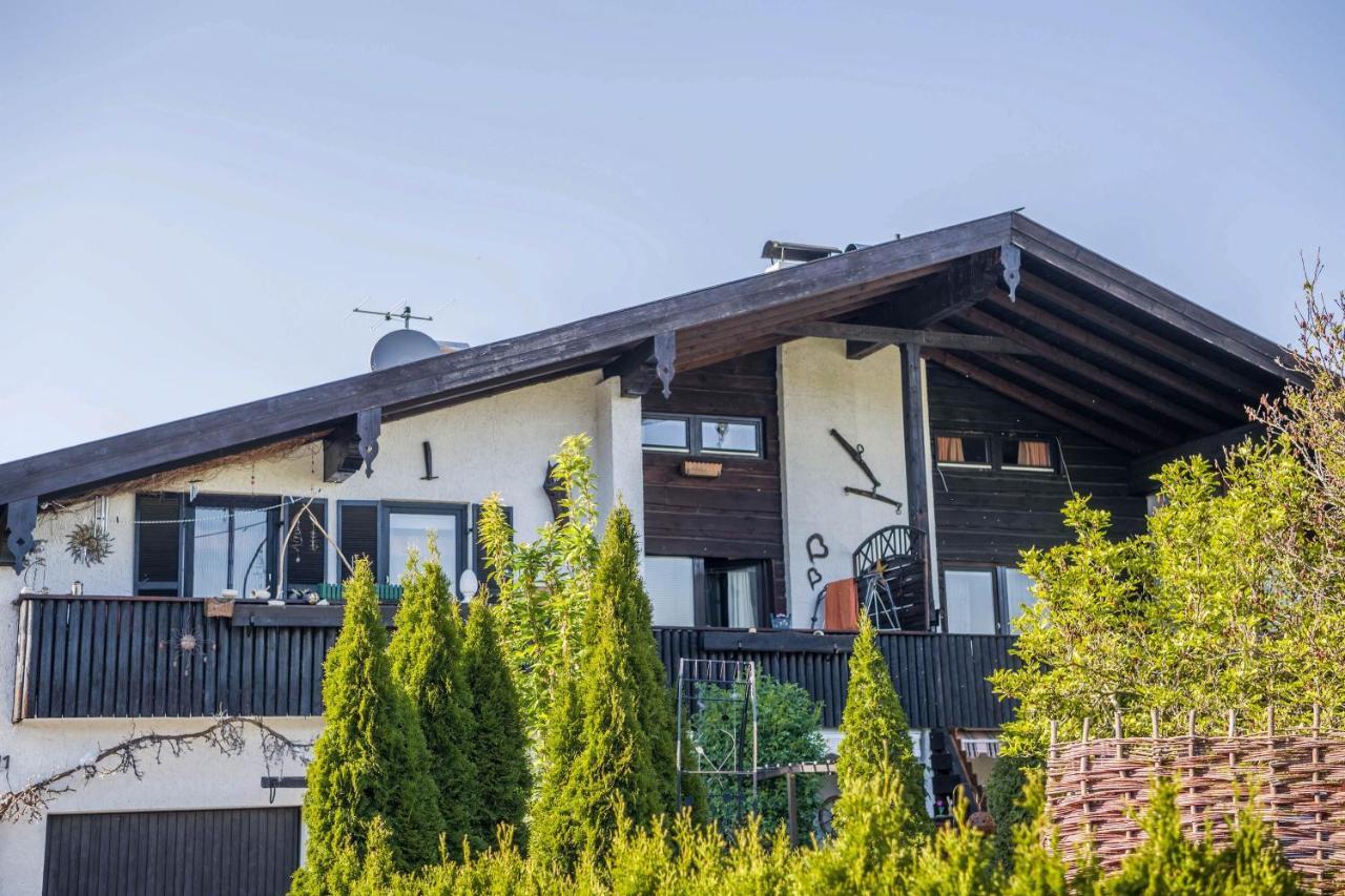 Zwischen Chiemsee Und Bergen Ug Bernau am Chiemsee Bagian luar foto